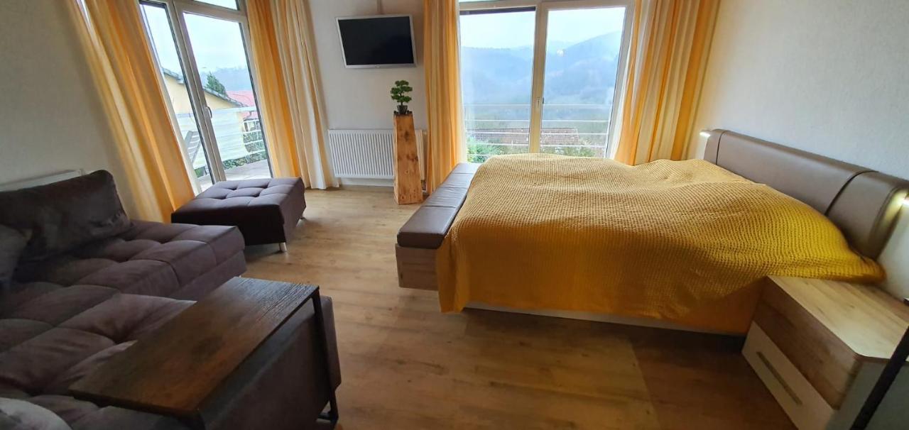 Die Gruene Oase Am Rheinsteig 2 Zkbuwc Neuwied Esterno foto